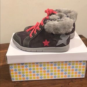 clarks girls high tops